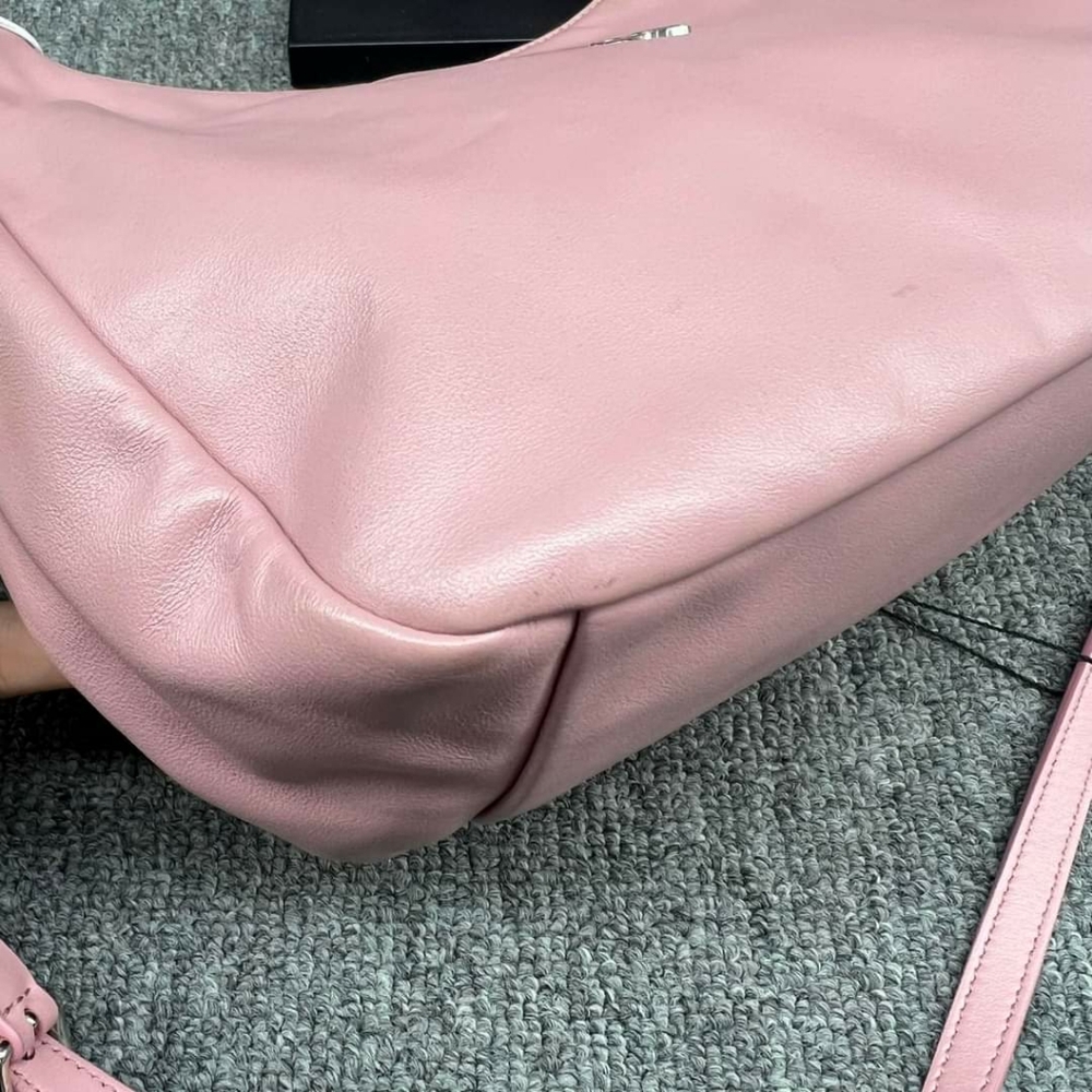 100% Authentic Prada Shoulder Bag 835-102324 - Picture 8 of 15